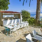 The Ideal Waterfront Vacation Home In Ajaccio